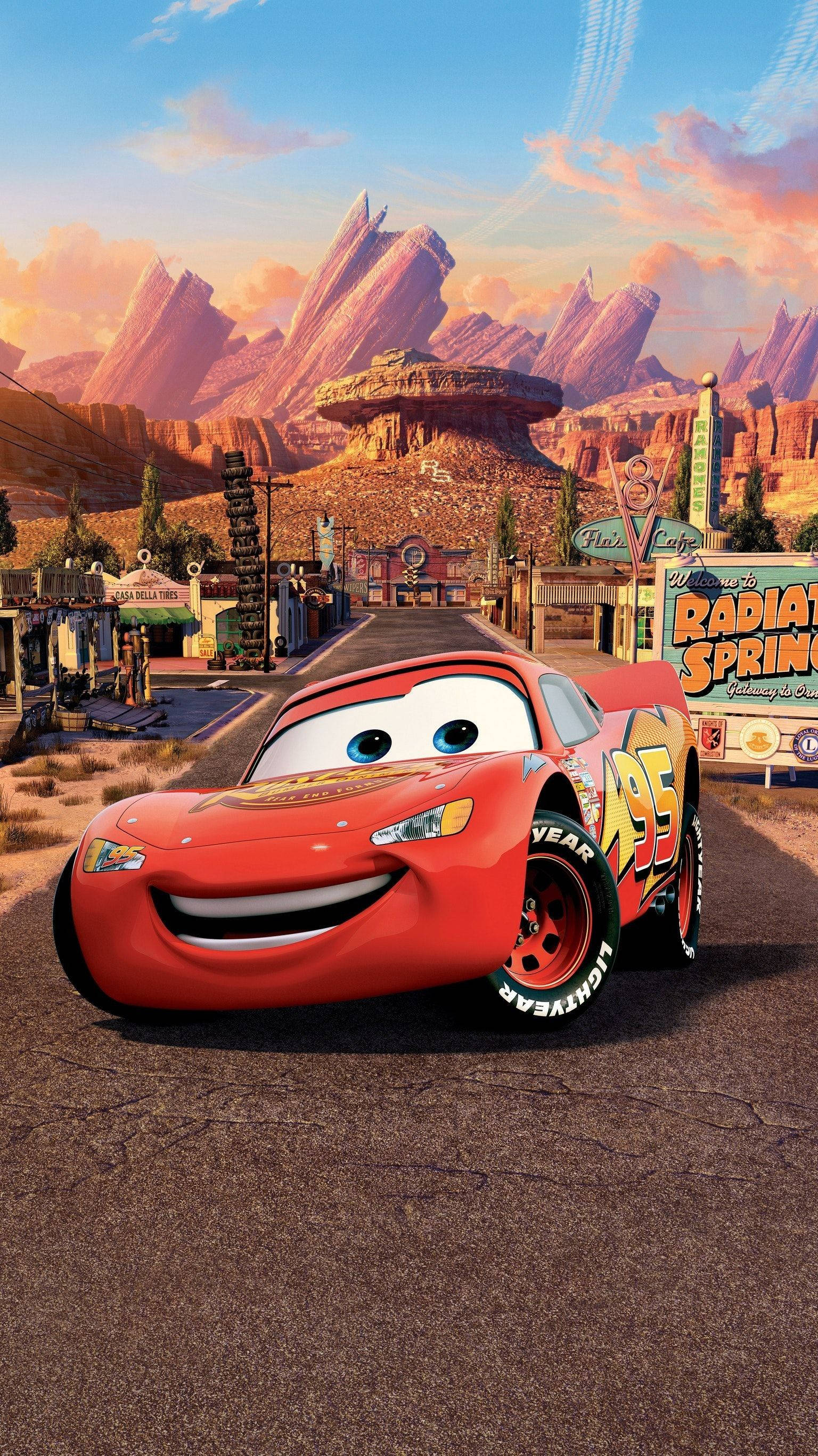 Vista a la montaña detrás de Lightning McQueen Cars Fondos de pantalla