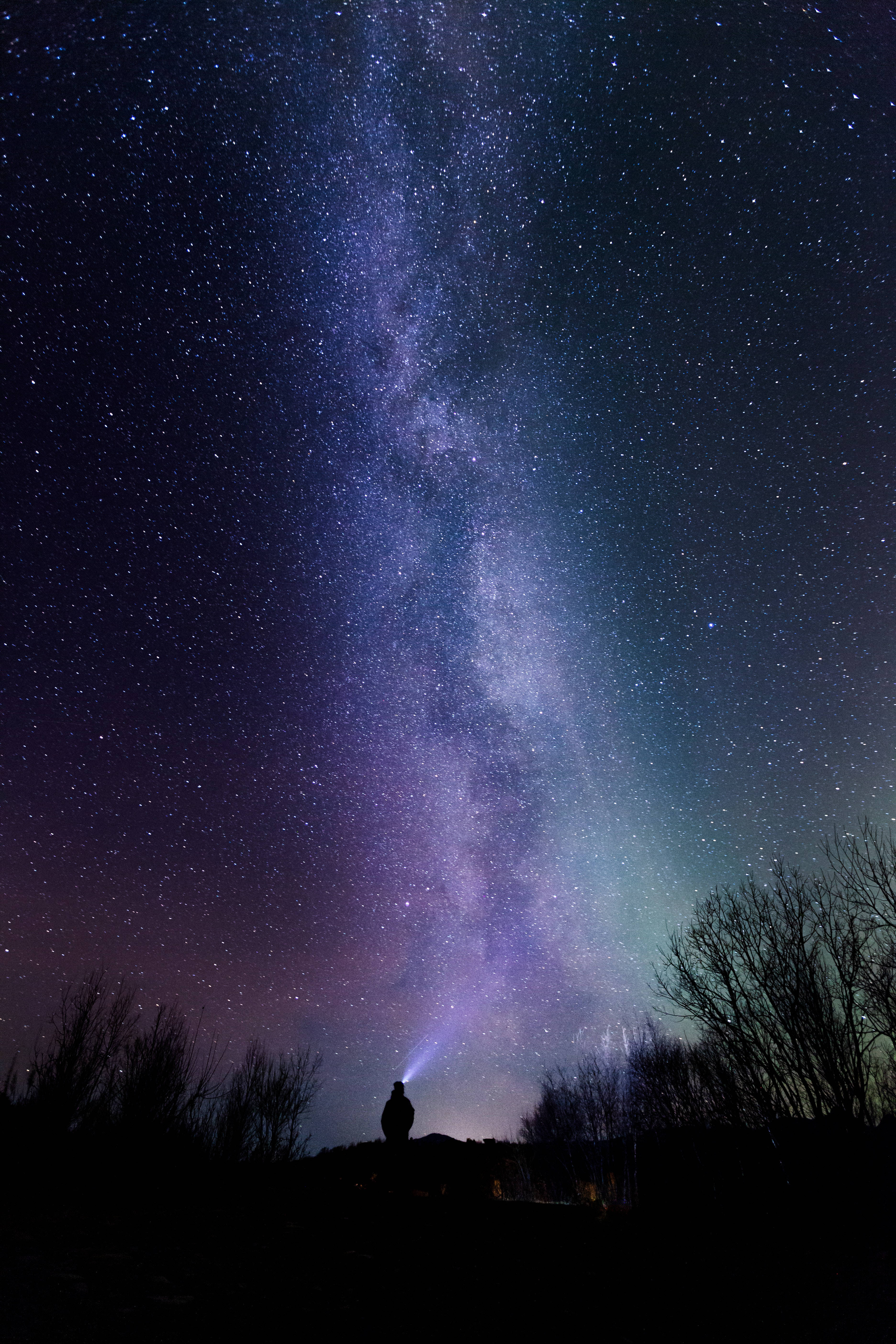 Vista desde el Suelo del Espacio 4K para Teléfono Fondos de pantalla
