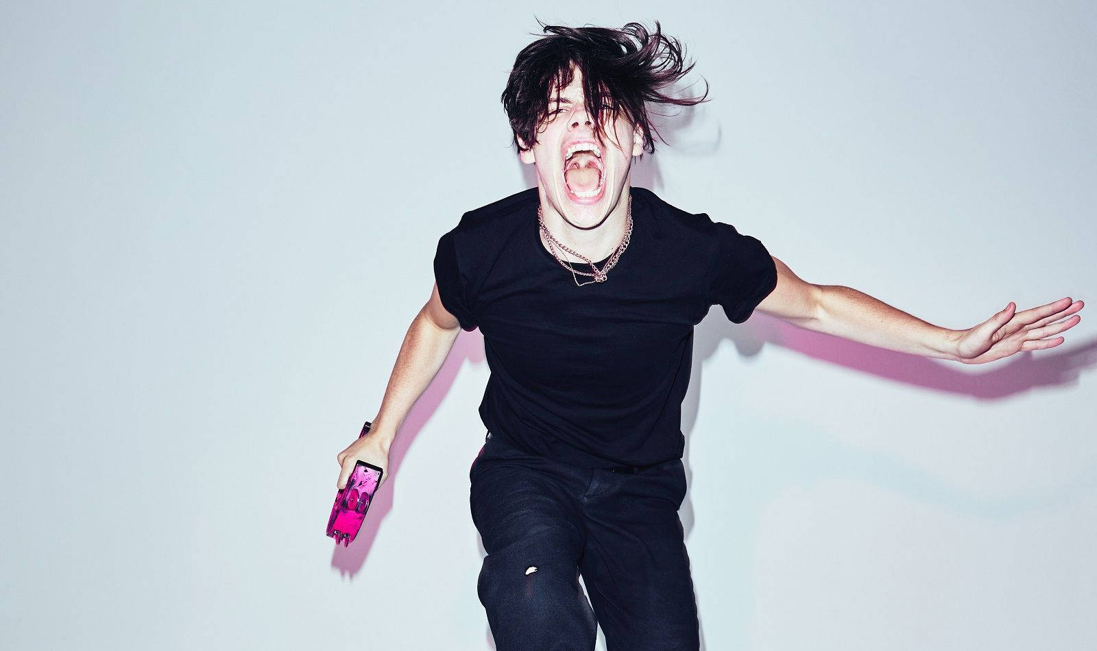 Yungblud gritando Fondos de pantalla