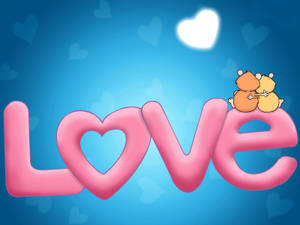 Inscripción rosa "Amor" con una pareja de gatos caricaturescos sentados encima abrazándose sobre fondo azul con corazones desvanecidos.