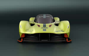 Aston Martin Valkyrie compitiendo en la pista — MacBook Pro 13 Fondos de pantalla