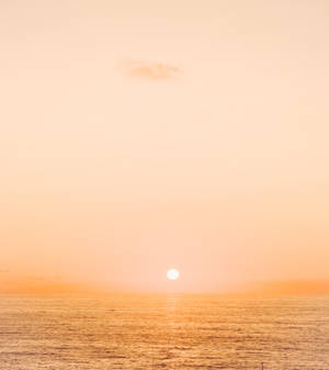 Fondo de pantalla de atardecer estético en beige — Motorola Razr Fold Fondos de pantalla