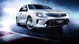 Camry Blanco Toyota 4K con Humo — Coche en movimiento Fondos de pantalla