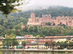 Castillo de Heidelberg en la colina Jettenbuhl