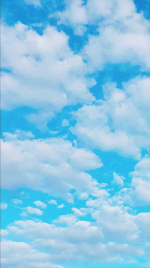 Cielo Nublado Azul Estético Simple