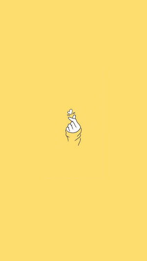 Corazón con Dedos Estética Amarillo Pastel — Aesthetic amarillo pastel Fondos de pantalla