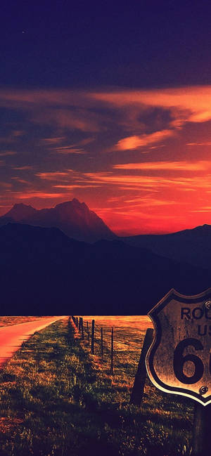 Fondo de pantalla de la Ruta 66 de EE. UU. bajo un cielo rojo al atardecer para iPhone XR — iPhone Xr Fondos de pantalla