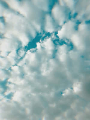 Fondo de Nubes Azules — iPad Pro 12.9 Fondos de pantalla