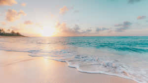 Fondo de atardecer en la playa — Atardecer en la playa Fondos de pantalla
