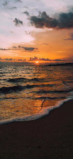 Escena de playa tranquila en pantalla de iPhone X — Honor Power2 Fondos de pantalla