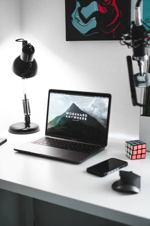 Escritorio iPhone minimalista — MacBook Fondos de pantalla