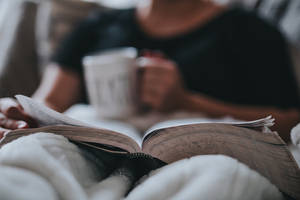Fondo de pantalla de estética acogedora de libros — Estética de libros Fondos de pantalla