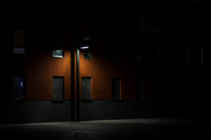 Farola Moderna Oscura 4k