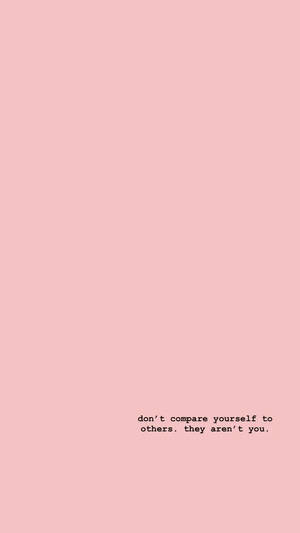 Fondo de pantalla rosa minimalista con frase linda