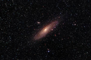 Fondo de pantalla de la galaxia de Andrómeda en el universo