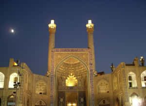 Gran Mezquita Abbasi de Isfahán de Noche — Estética dorada Fondos de pantalla