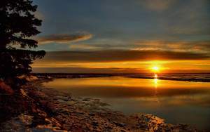 Fondo de pantalla de hermoso atardecer en Alaska