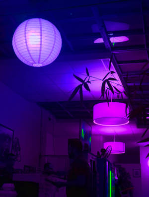 Idea de habitación estética en morado oscuro — Púrpura oscuro aesthetic Fondos de pantalla