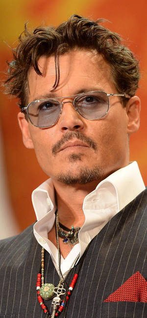 Fondo de pantalla de Johnny Depp actor estadounidense — iPhone 17e Fondos de pantalla