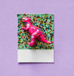 Juguete de Dinosaurio Lindo con Confeti — Dinosaurio lindo Fondos de pantalla
