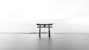Fondo de pantalla Puerta Torii Japón escala de grises — Japón GIF Fondos de pantalla