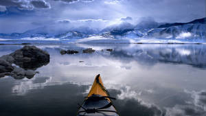Fondo de pantalla de lago de California en invierno frío — Frío Fondos de pantalla