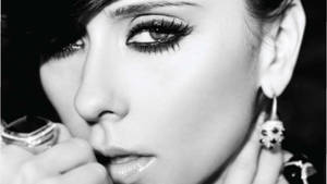 Fondo de pantalla Mirada Deslumbrante de Jennifer Love Hewitt