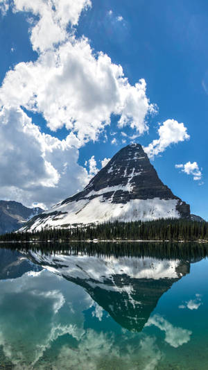 Montaña solitaria del Parque Nacional Glacier — Naturaleza iPhone Fondos de pantalla