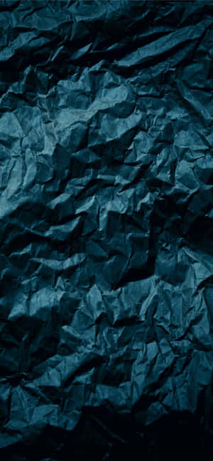 Papel arrugado en color azul oscuro — Galaxy A56 Fondos de pantalla