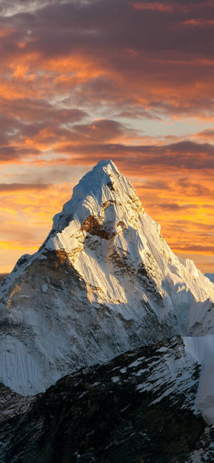 Fondo de pantalla de pico nevado para iPhone 13 Pro Max