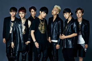 Portátil Cool Oscuro y Salvaje de BTS