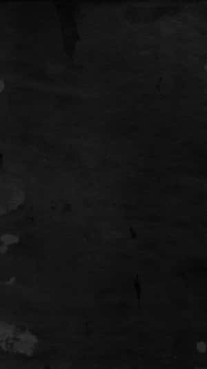 Prepárate para explorar lo desconocido con el elegante Dark Phone. — Teléfono oscuro Fondos de pantalla