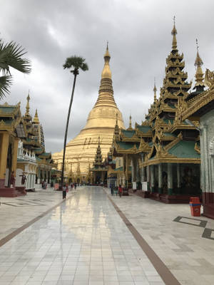 Fondo de pantalla del Recinto Shwedagon de Yangón — Apagado Fondos de pantalla