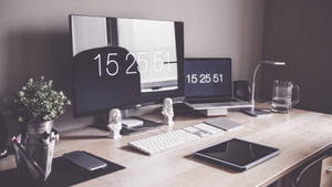 Escritorio con hora — Estética minimalista Fondos de pantalla