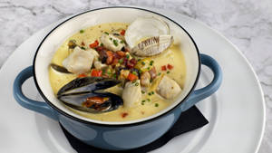 Fondo de pantalla de sopa de mejillones y almejas — Apagado Fondos de pantalla