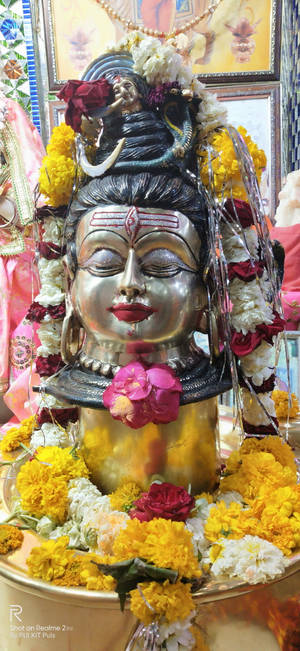 Ujjain Mahakal Flores Amarillas — Galaxy S25 Edge Fondos de pantalla