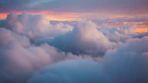 Una Escapada de Ensueño en los Cielos — Nubes estéticas Fondos de pantalla