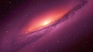 una galaxia con colores rojo y púrpura