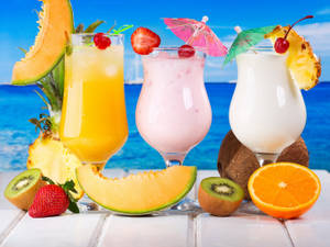 Fondo de pantalla de vasos frutales de bebidas tropicales — 4:3 Fondos de pantalla