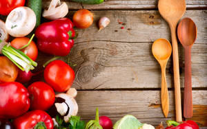 Fondo de pantalla de Verduras y Cucharas de Madera — Detallado Fondos de pantalla