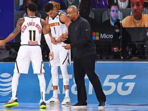 Wes Unseld Entrenador de Baloncesto en la Banca — Baloncesto Fondos de pantalla