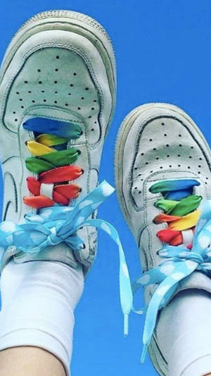 Zapatillas Blancas Estética Indie Kid