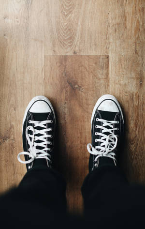 Fondo de pantalla zapatillas Converse negras — Galaxy Tab S9 Ultra Fondos de pantalla